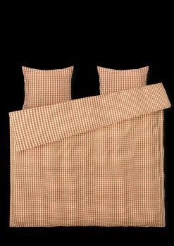 JUNA Bæk&Bølge sengetøy 220x220 cm kanel/gul SE – Kjøp her