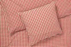 JUNA Bæk&Bølge Sengetøy 220x220 cm rød/gul SE