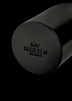 Kay Bojesen Groom Groom H18 cm blå/sort/hvid - Kjøb her